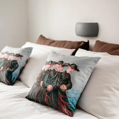 W In Harbour District, Free Parking Talin