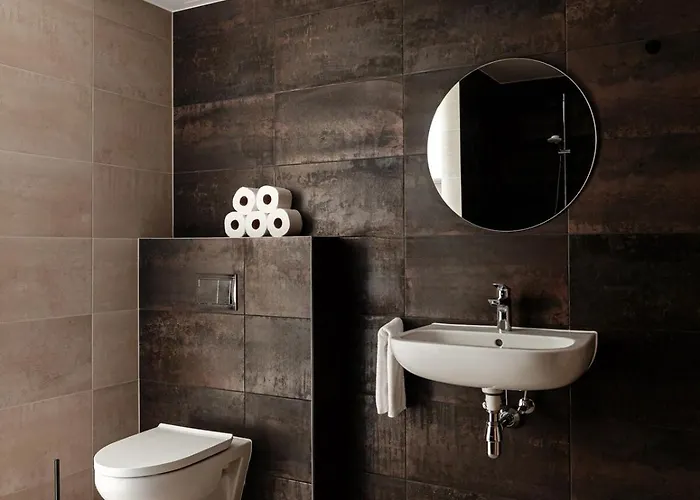 W In Harbour District, Free Parking Appartement